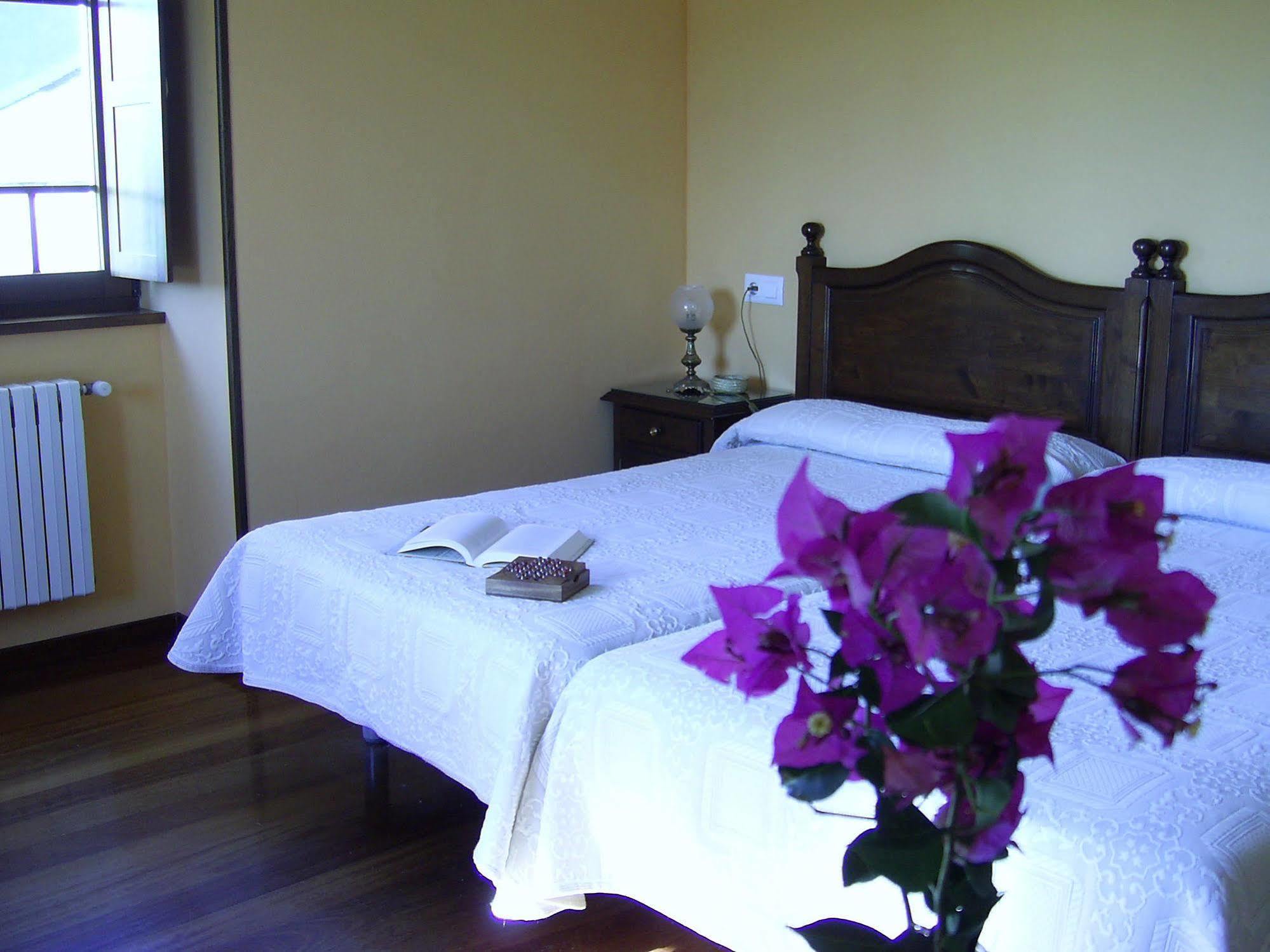 Casa Fonso Guest House Villapedre ภายนอก รูปภาพ